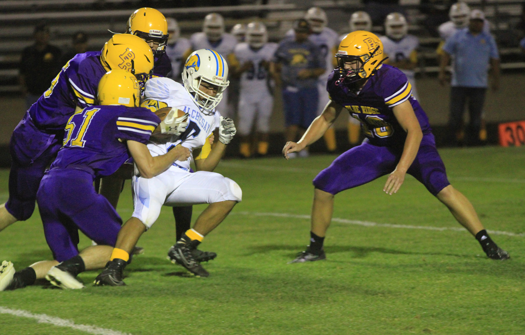 Leading rusher's 2020 season canceled